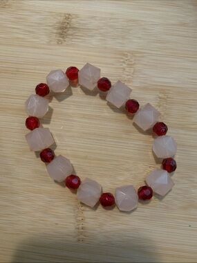 Clear & Red Faceted Stretch Bracelet